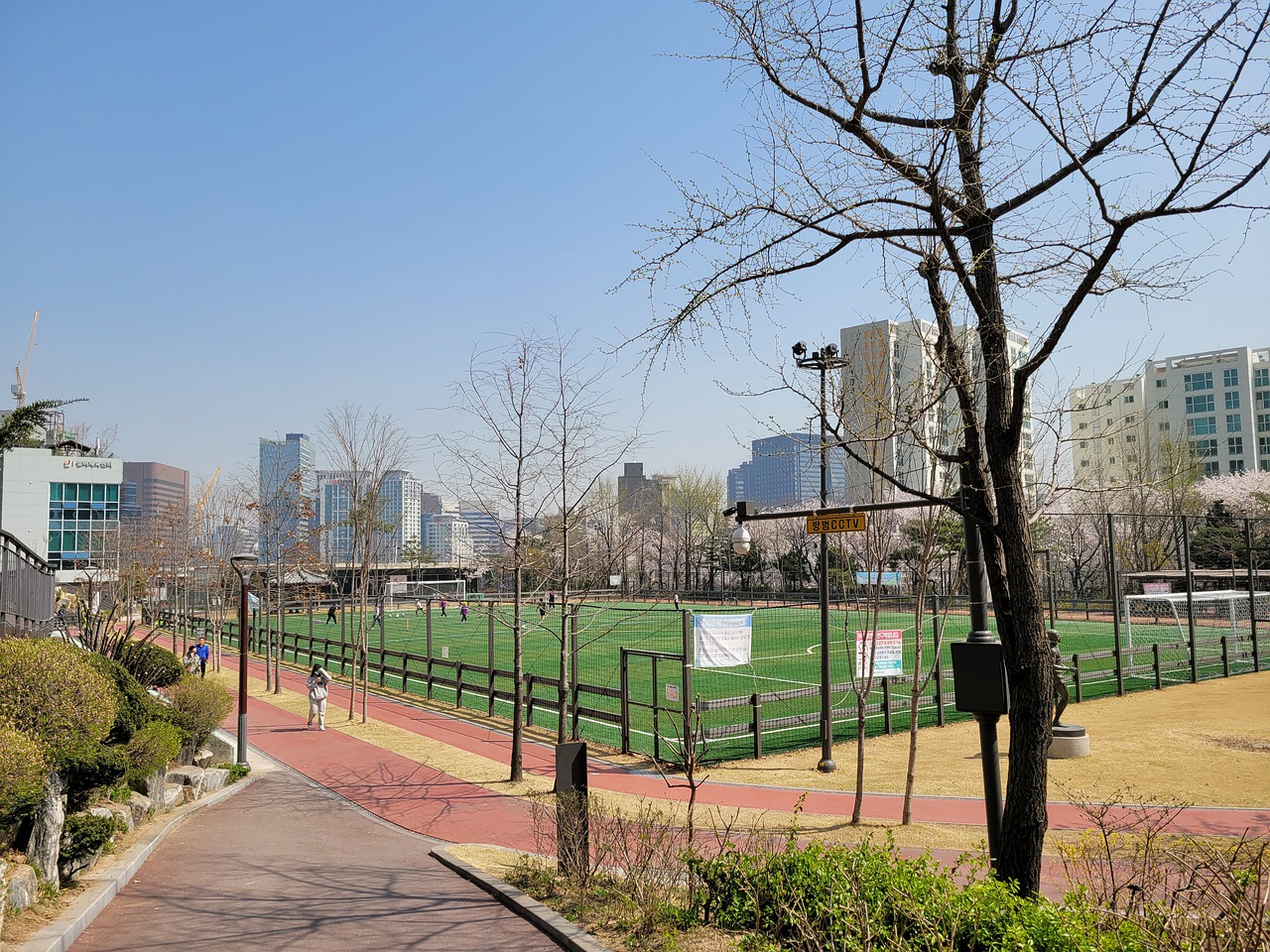 示了其作为 示了其作为