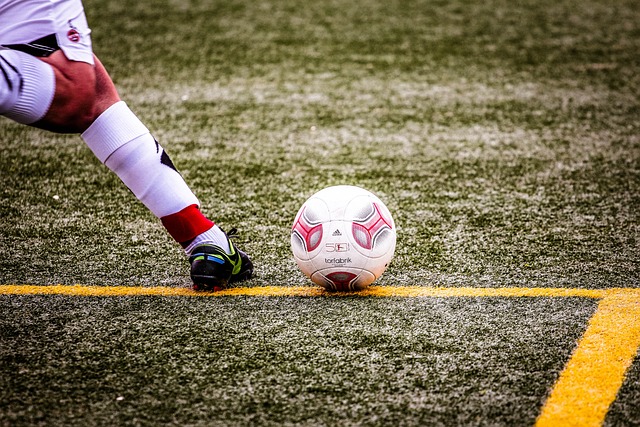 通过明确的 通过明确的